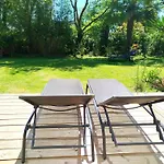 Family House 190 M2 - 3 Bedrooms, 2 Bathrooms *